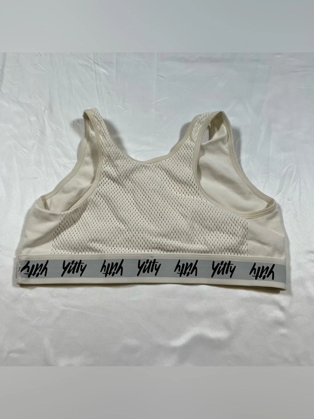 Yitty women’s‎ sports bra unpadded size L white